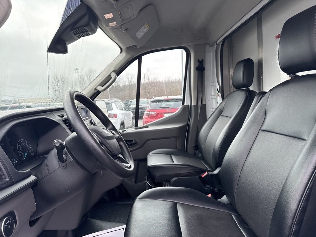 2022 Ford Transit-350 Base