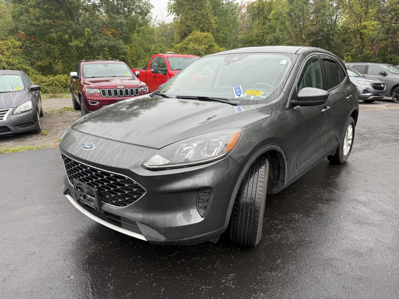 2020 Ford Escape SE