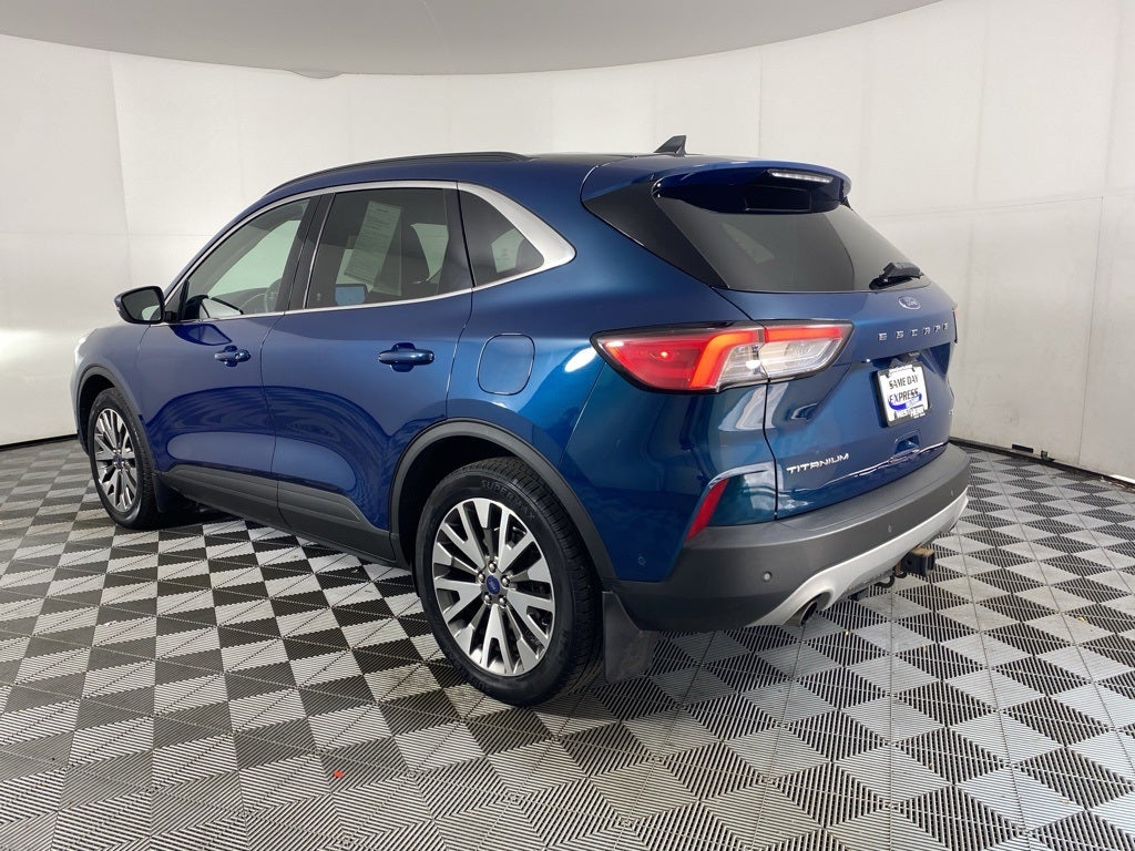 2020 Ford Escape Titanium