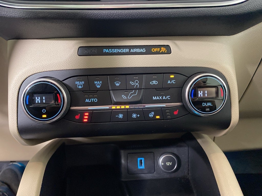 2020 Ford Escape Titanium