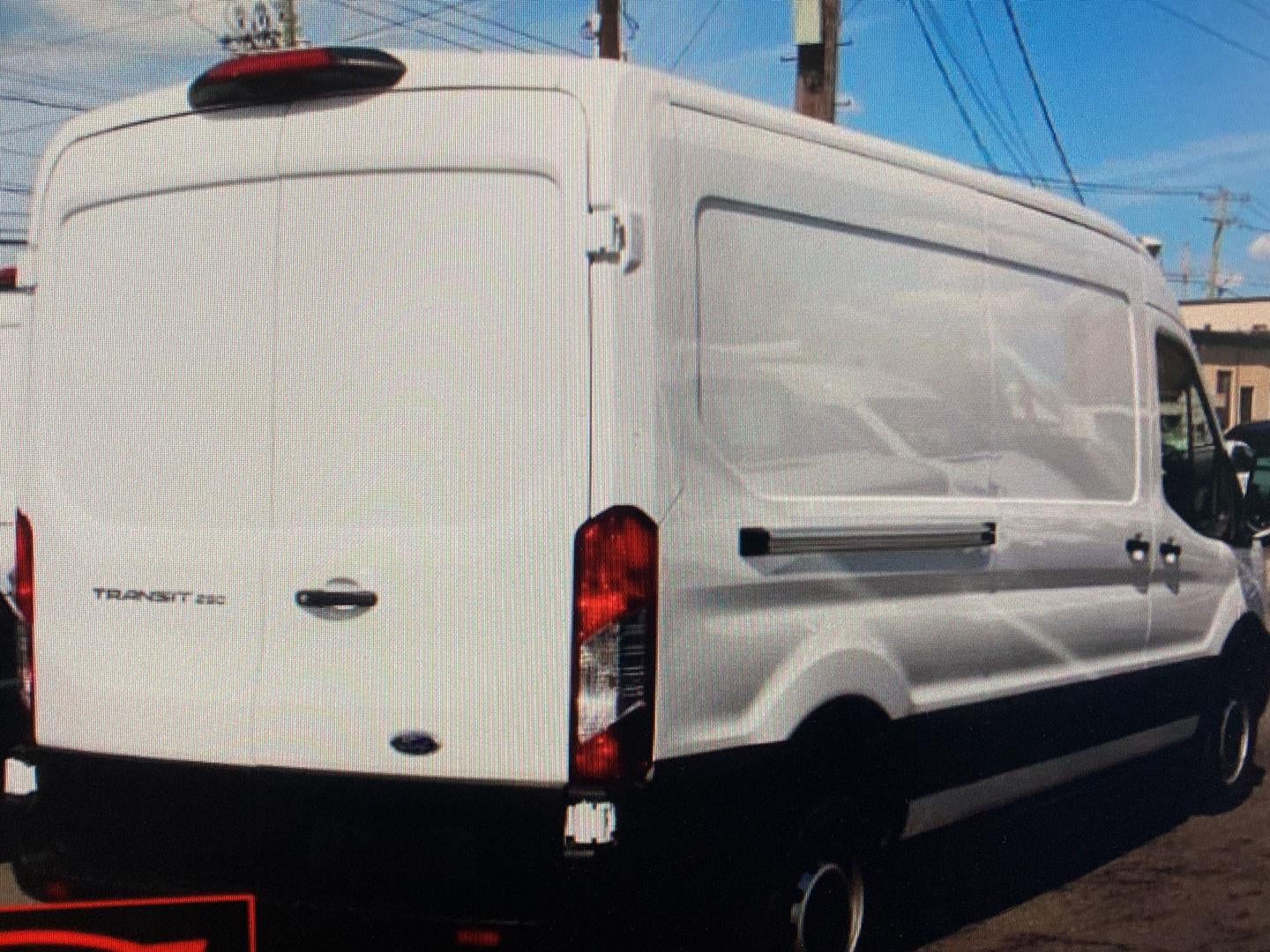 2025 Ford Transit 250