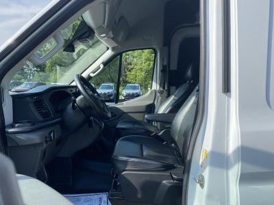 2025 Ford Transit 250