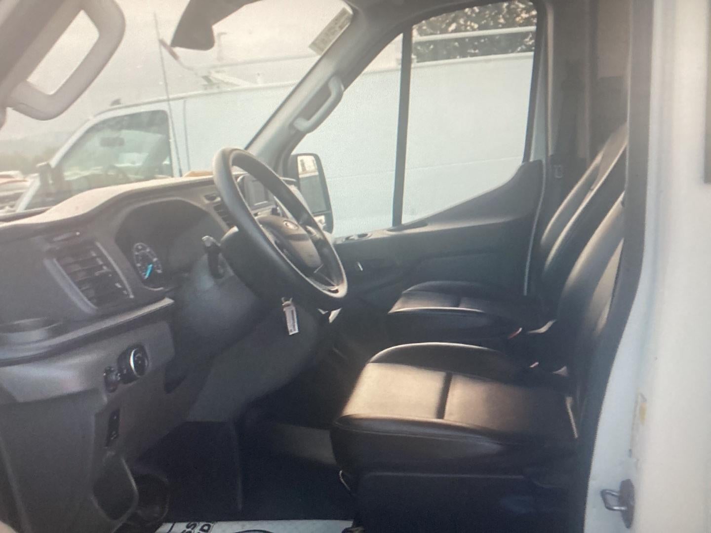 2025 Ford Transit 250