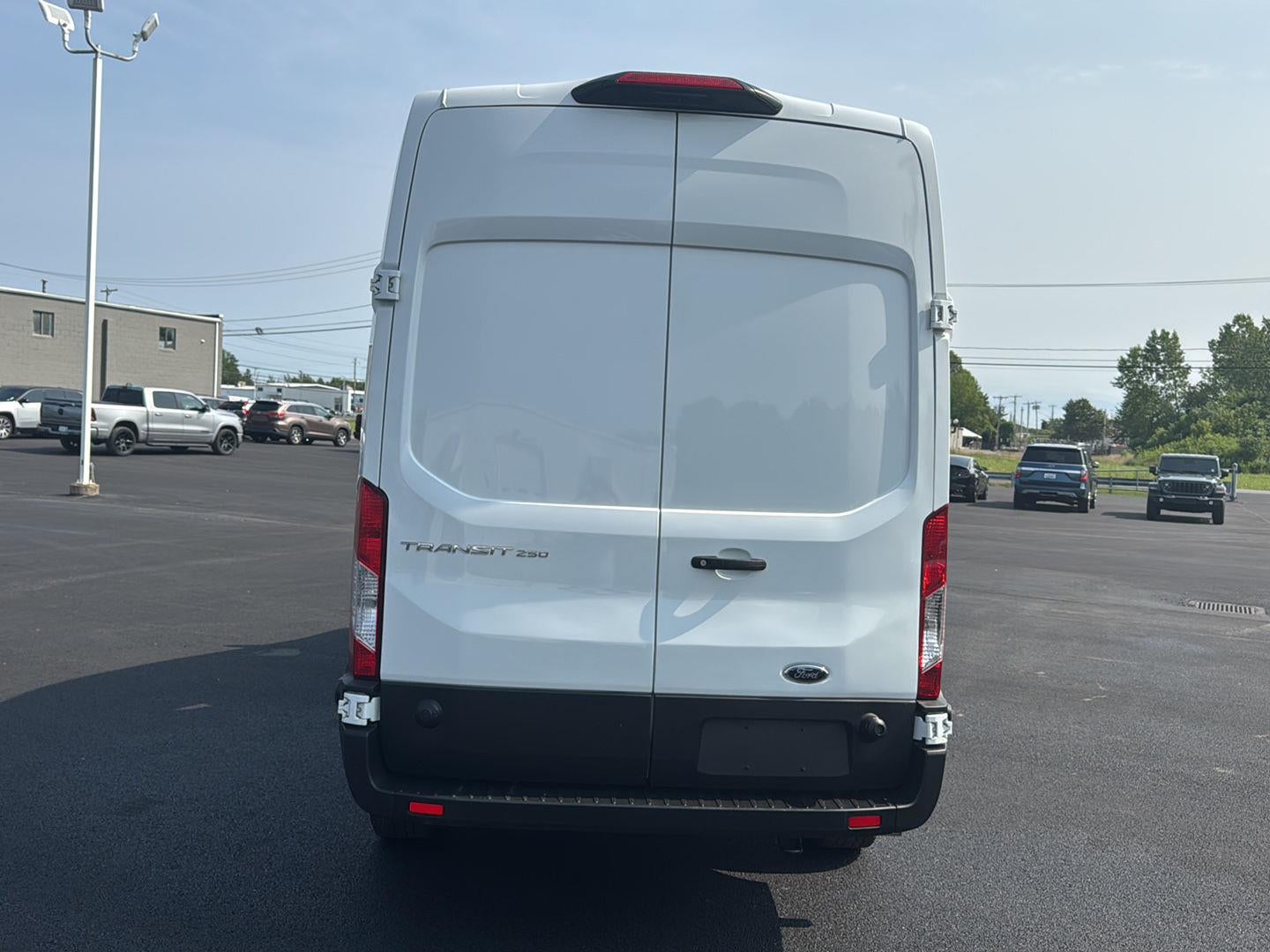 2025 Ford Transit 250