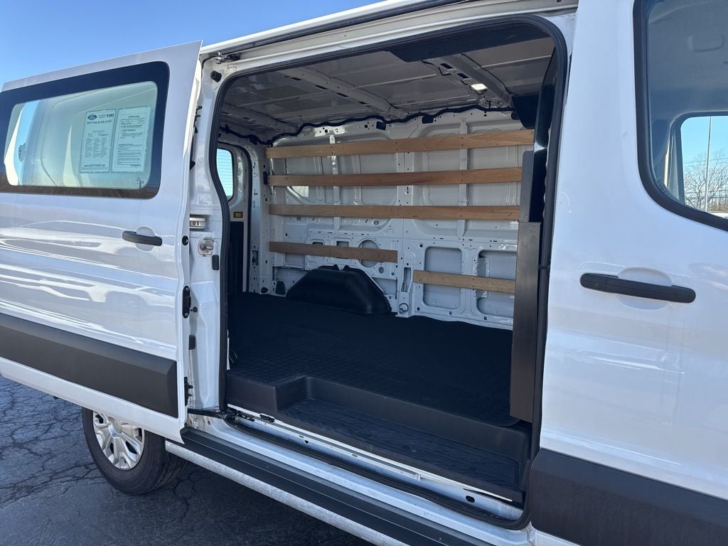 2024 Ford Transit-250 Base