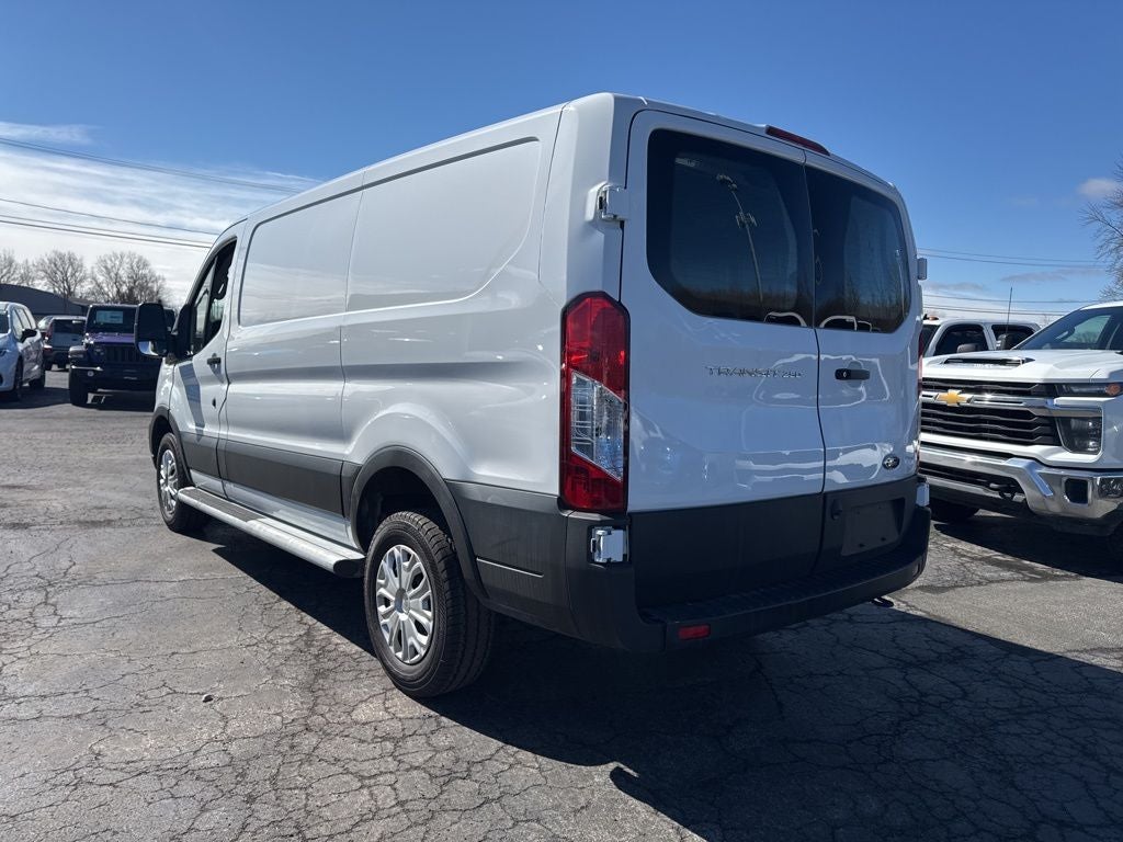 2024 Ford Transit-250 Base