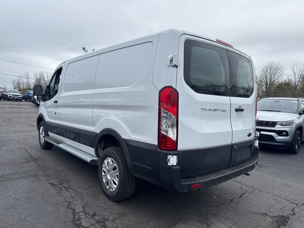 2025 Ford Transit-250 Base