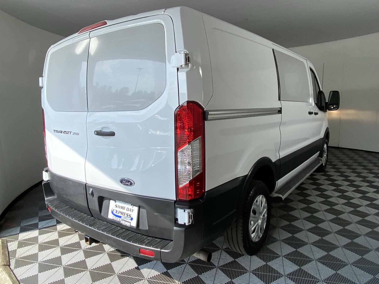 2021 Ford Transit 250