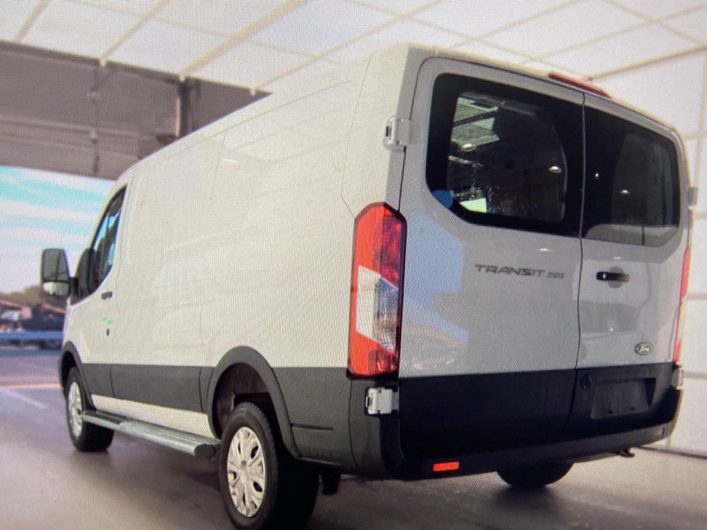 2025 Ford Transit 250
