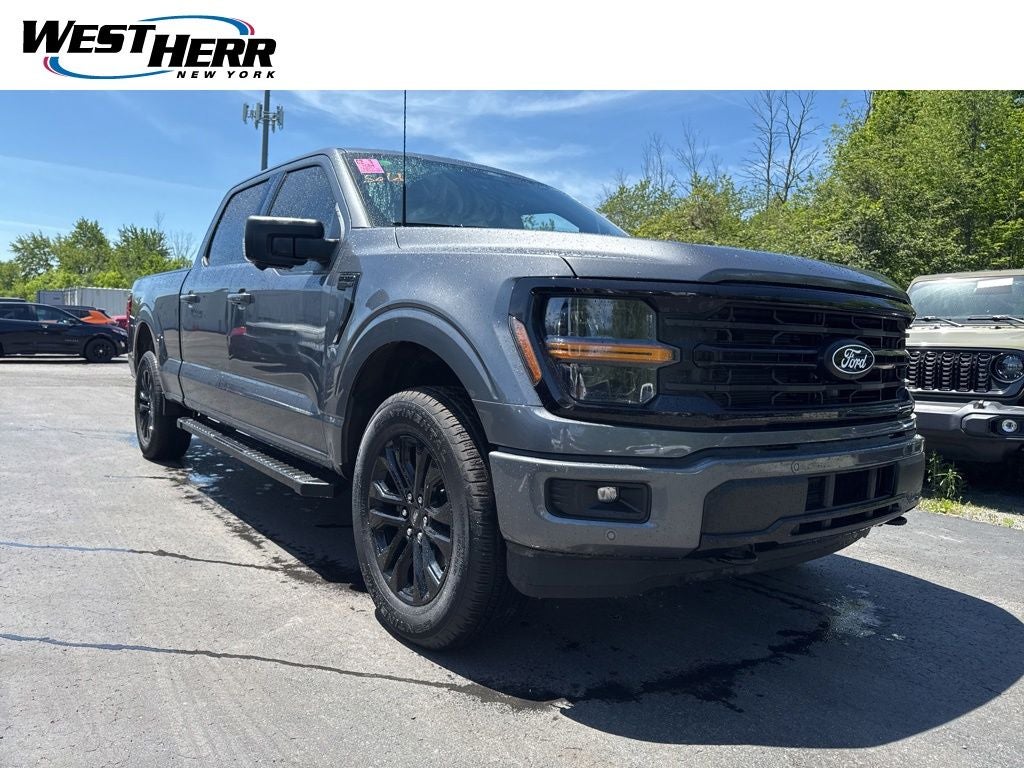 2025 Ford F-150's photo