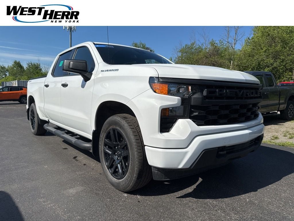 2024 Chevrolet Silverado 1500 Custom 4WD Crew Cab Short Box's photo