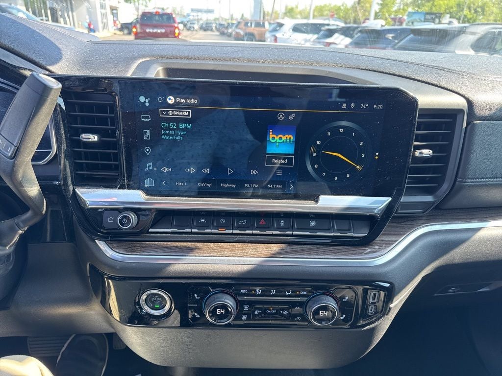2024 Chevrolet Silverado 1500 LT