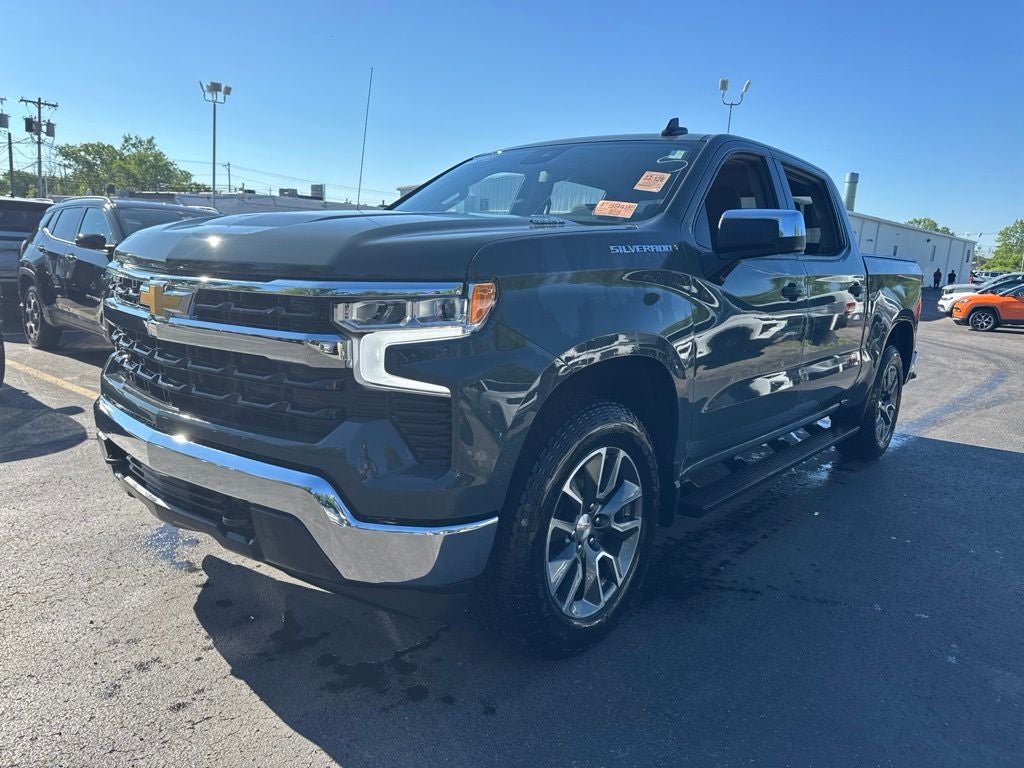 2025 Chevrolet Silverado 1500 LT