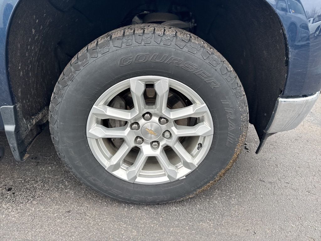 2023 Chevrolet Silverado 1500 LT LT1