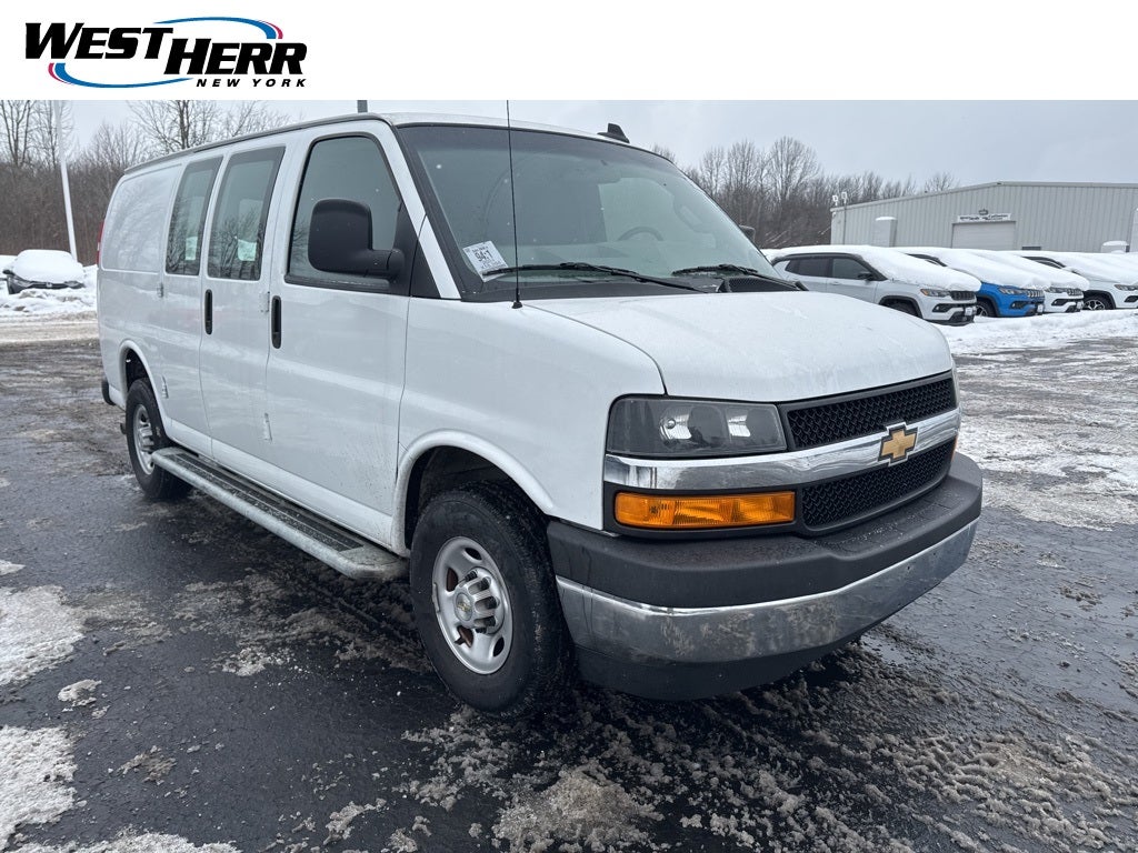 2024 Chevrolet Express 2500 Work Van Cargo