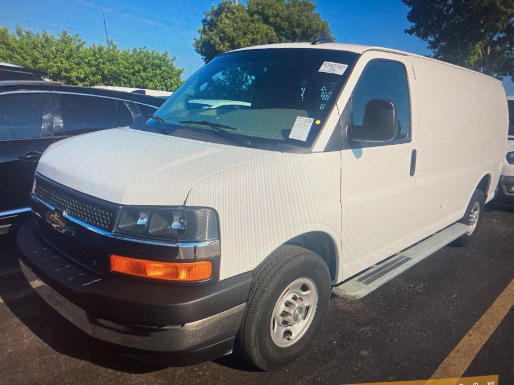 2024 Chevrolet Express 2500 Work Van Cargo