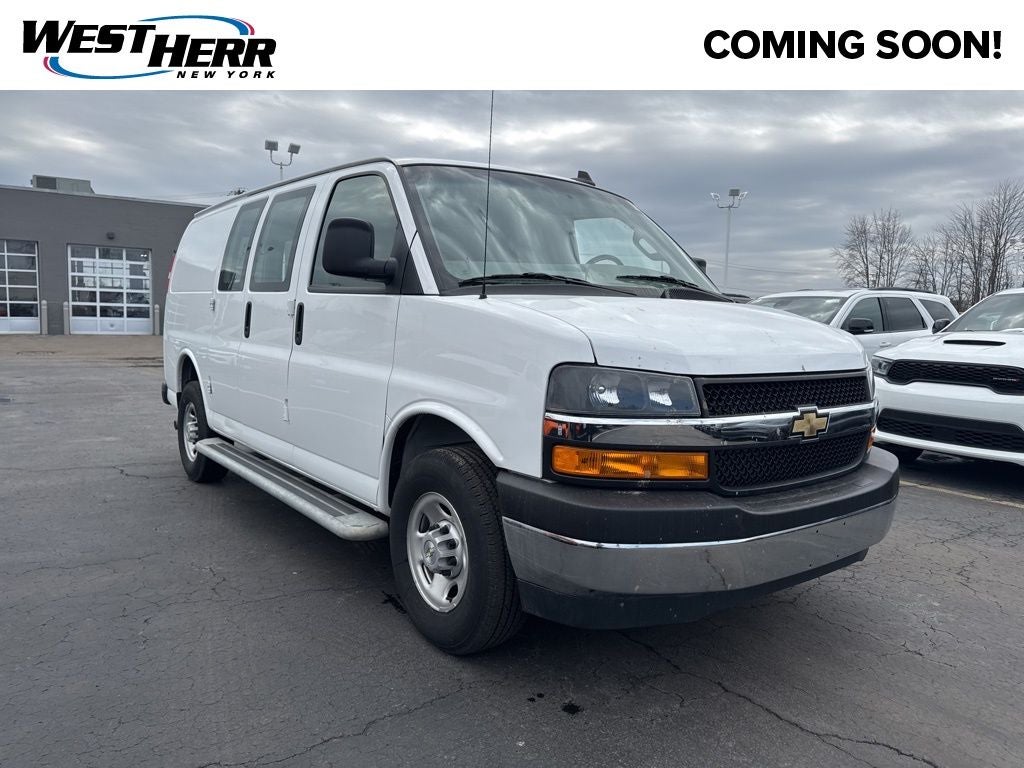 2024 Chevrolet Express 2500 Work Van Cargo