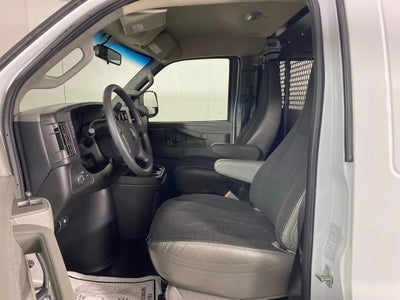 2024 Chevrolet Express 2500 Work Van Cargo
