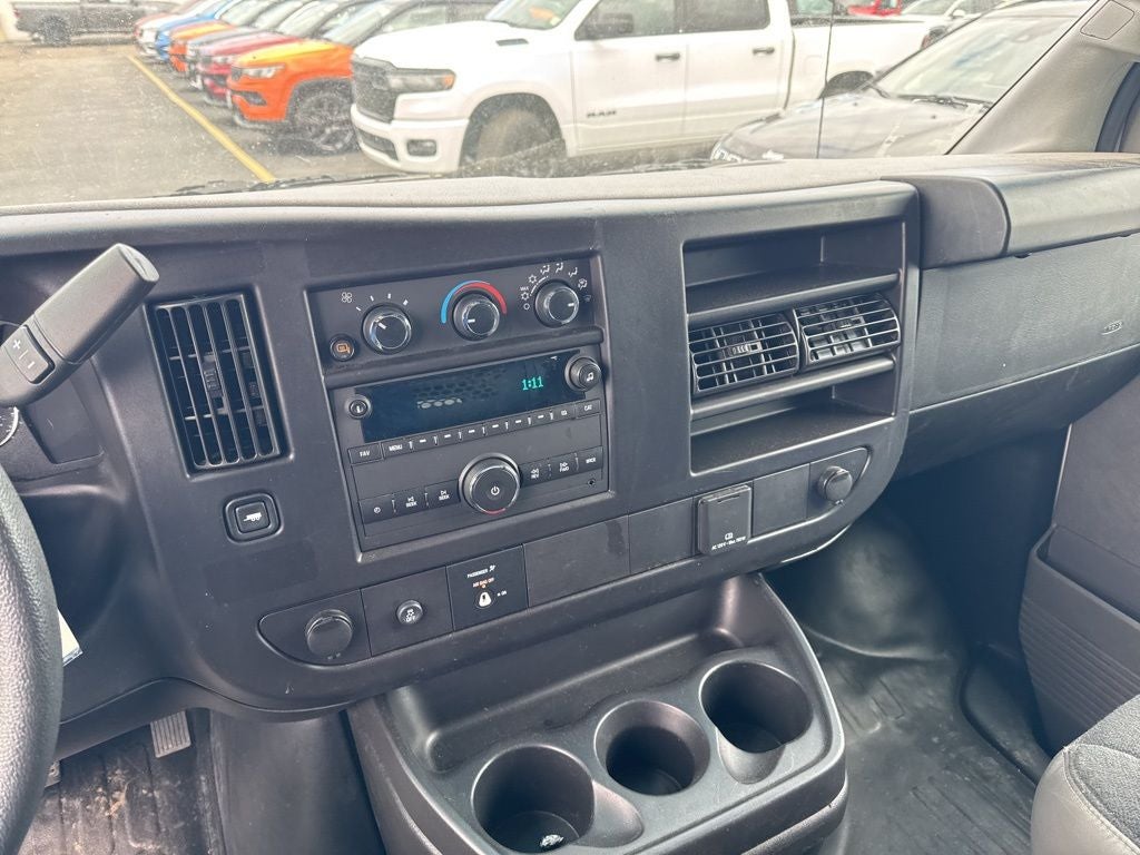 2024 Chevrolet Express 2500 Work Van Cargo