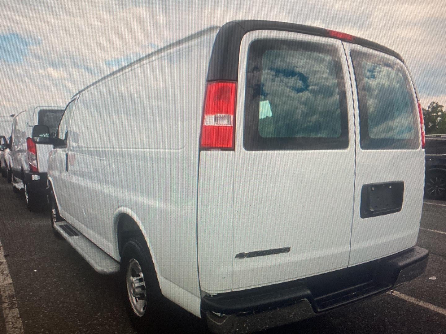 2025 Chevrolet Express Cargo Van Cargo Van