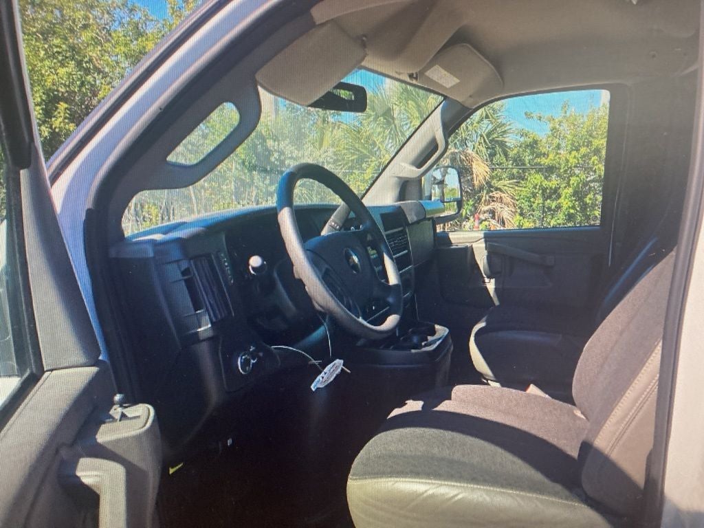 2024 Chevrolet Express 2500 Work Van Cargo