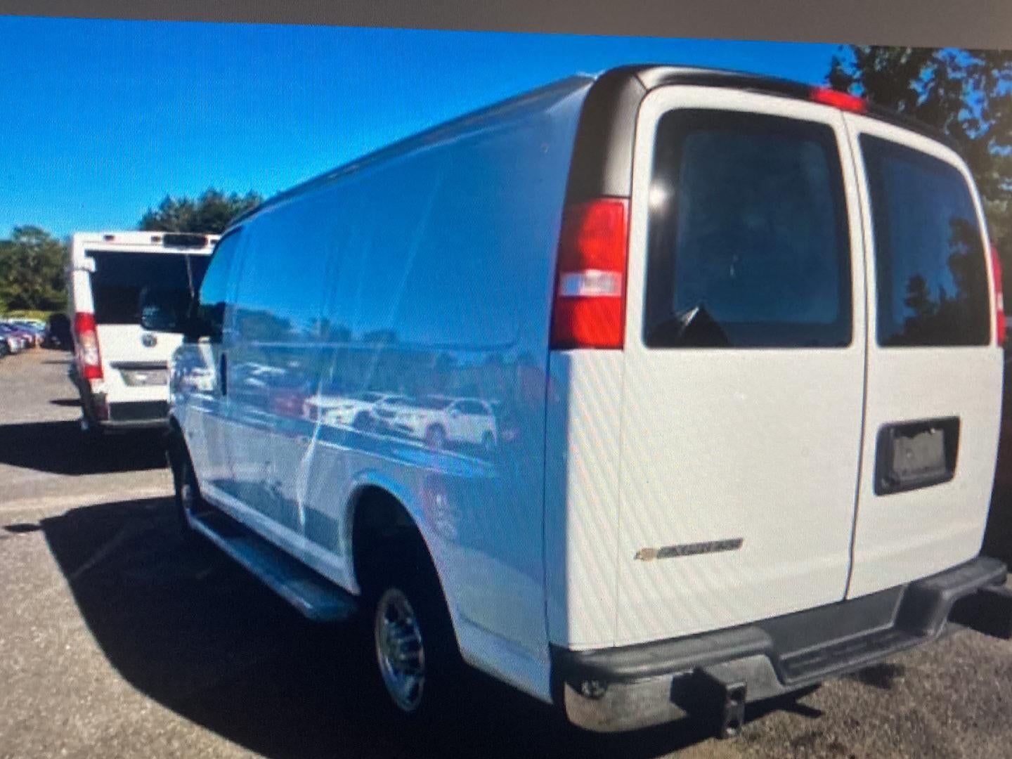2025 Chevrolet Express Cargo Van Cargo Van