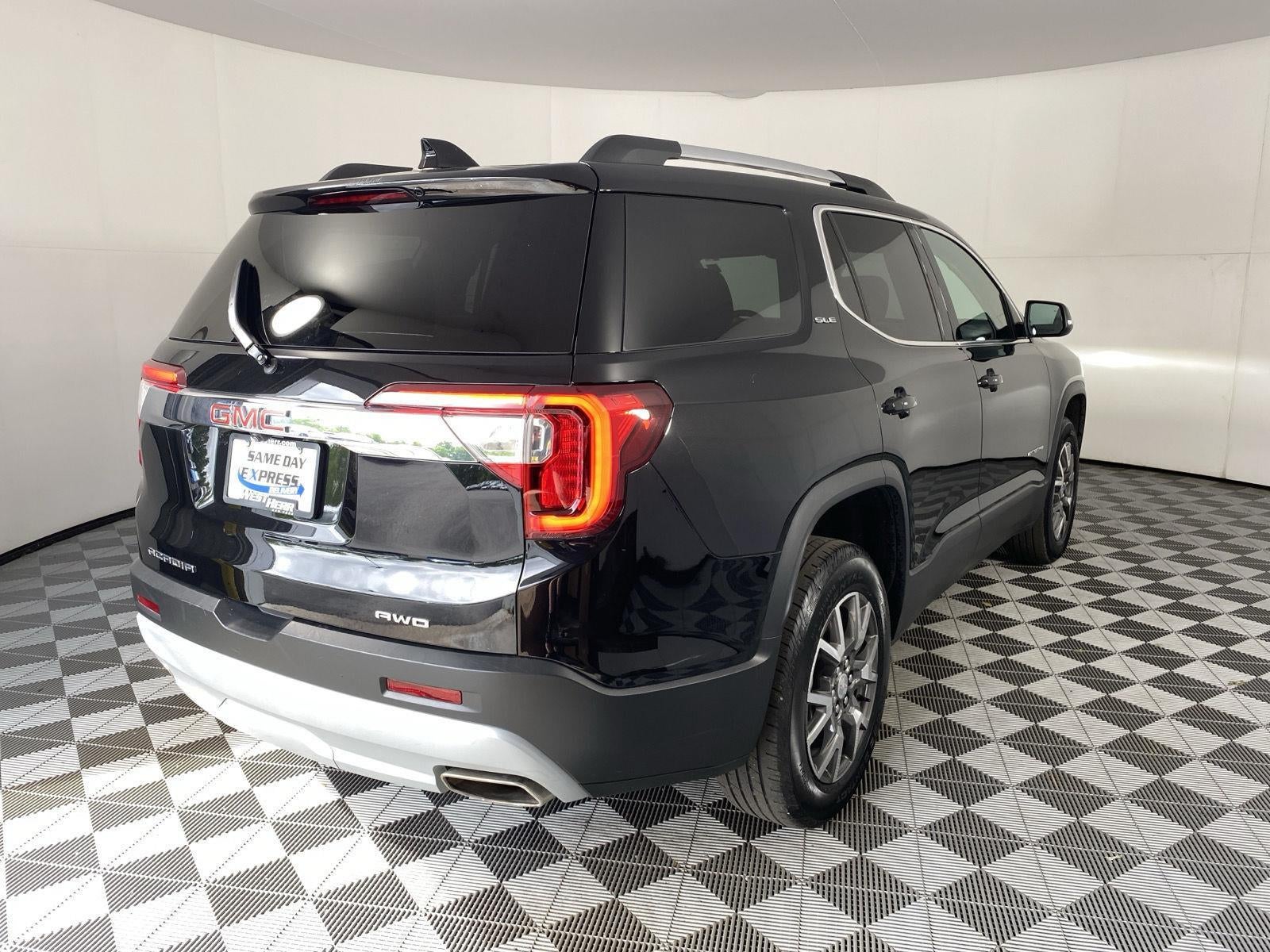 2023 GMC Acadia SLE