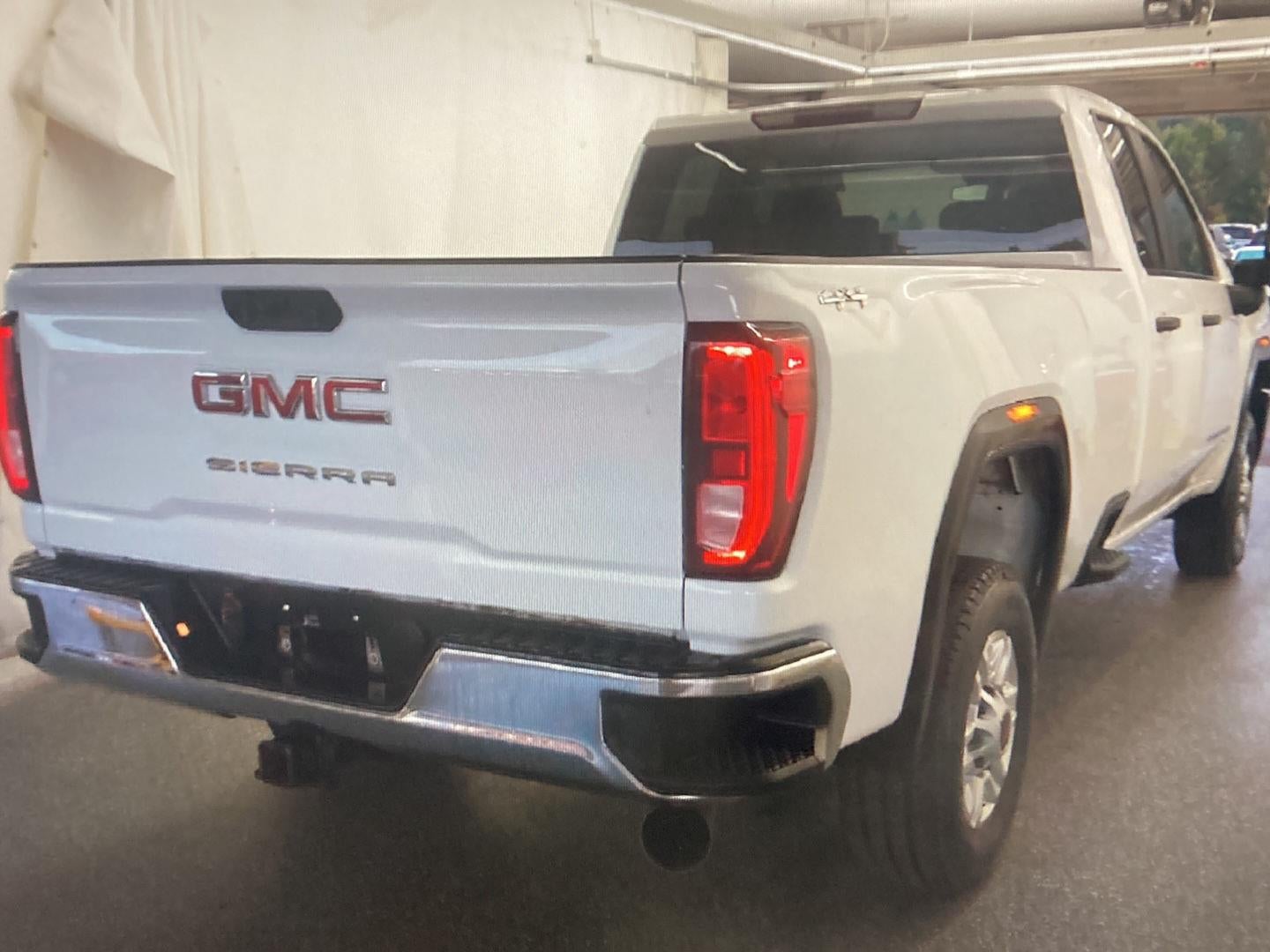 2024 GMC Sierra 2500Hd Pro