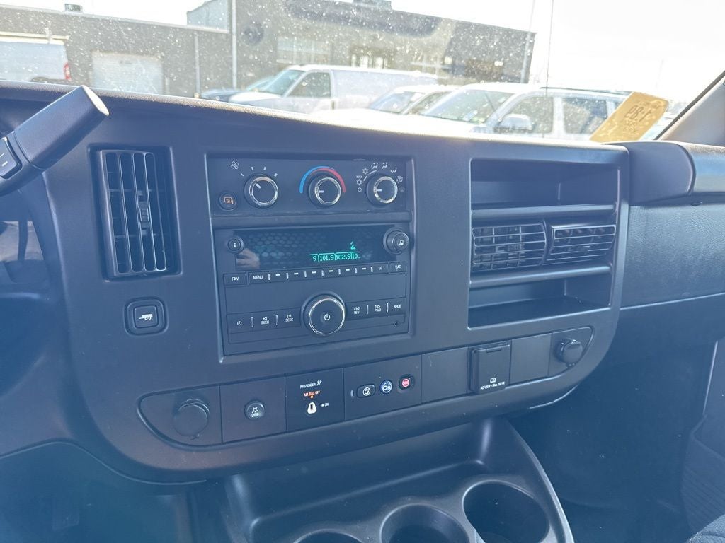 2024 GMC Savana 2500 Work Van