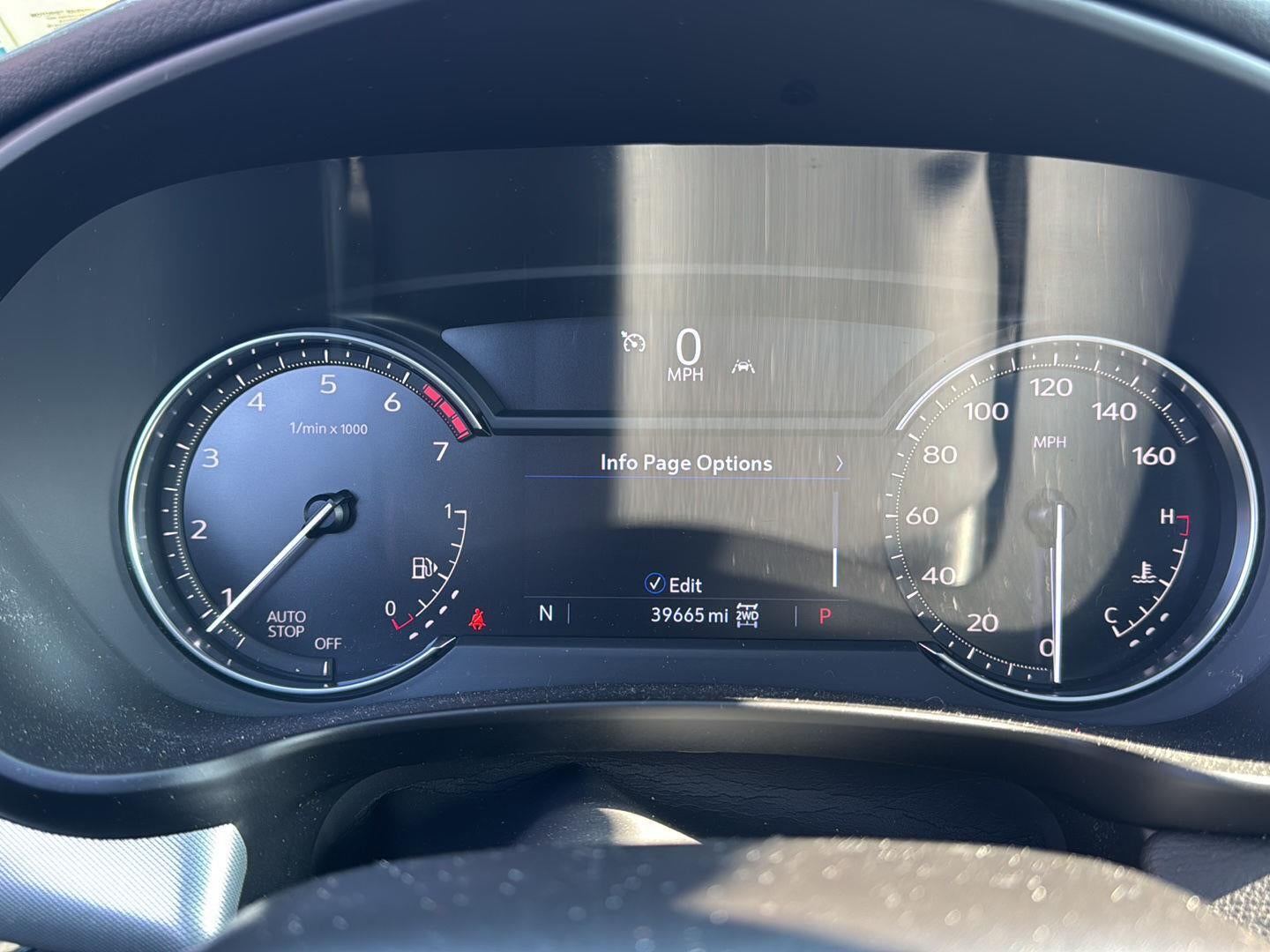 2023 Cadillac XT4 AWD Premium Luxury