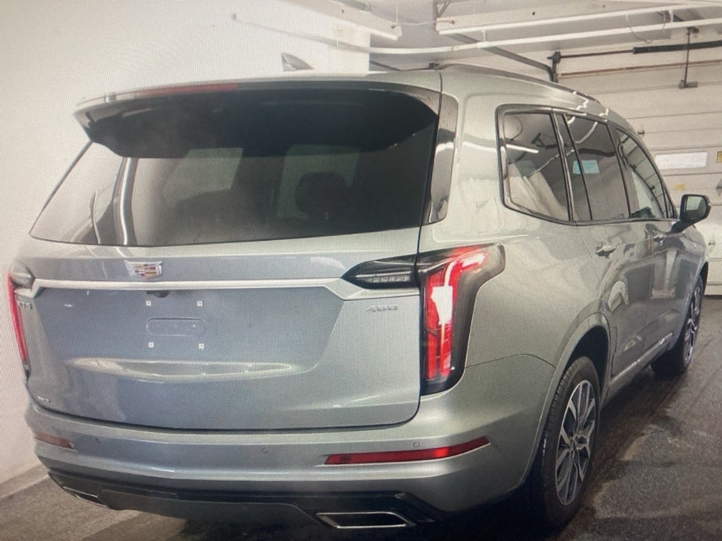 2023 Cadillac XT6 Sport