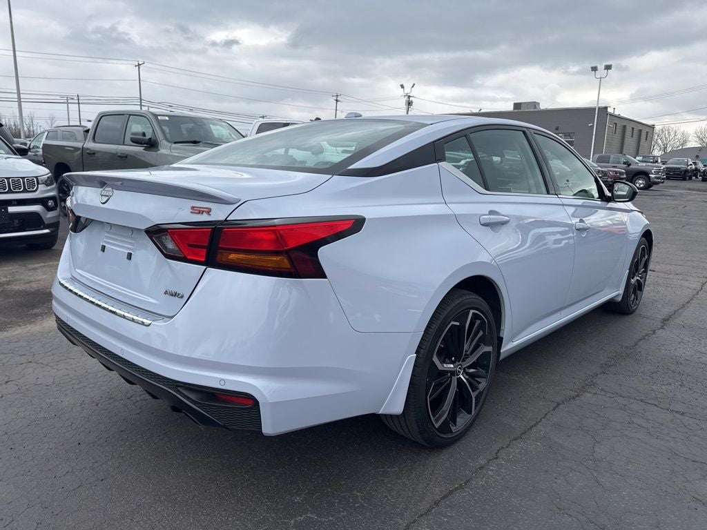 2023 Nissan Altima 2.5 SR