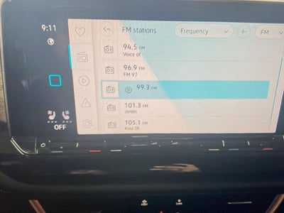 2025 Volkswagen Atlas 2.0T SE w/Technology