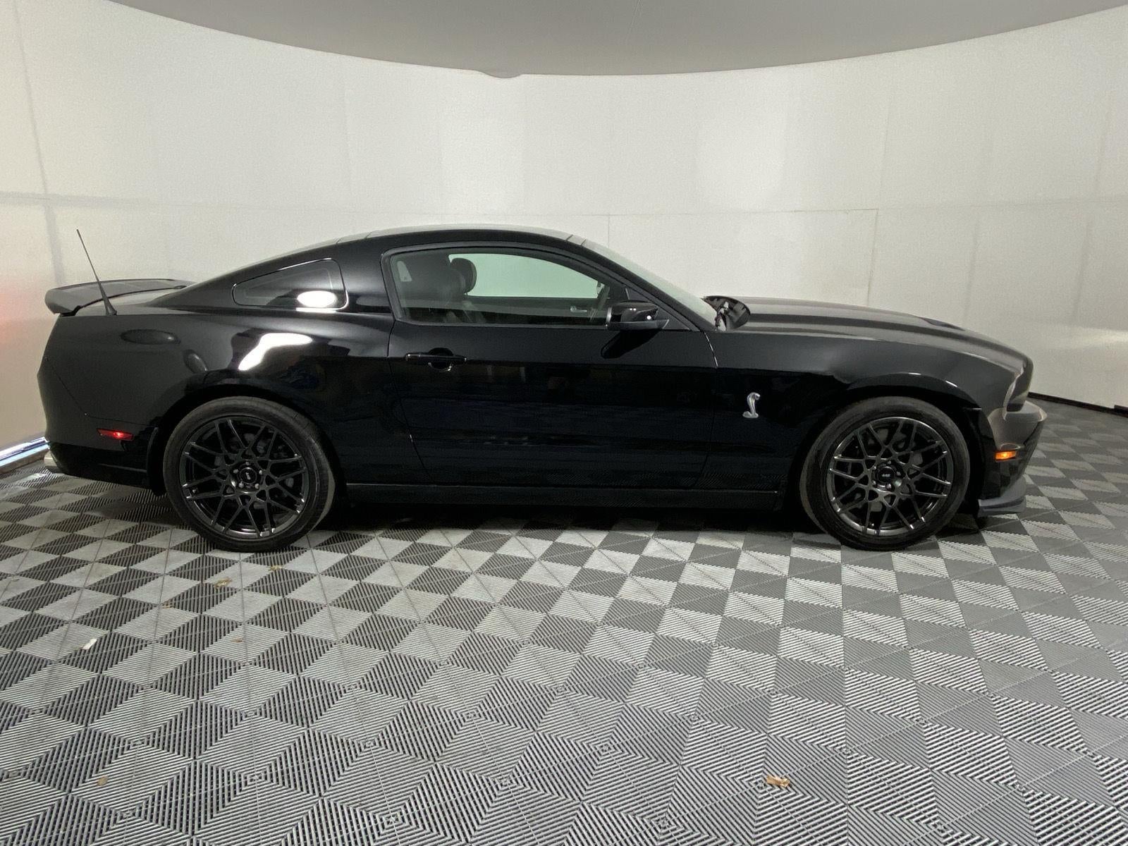 2014 Ford Mustang Shelby GT500 Base