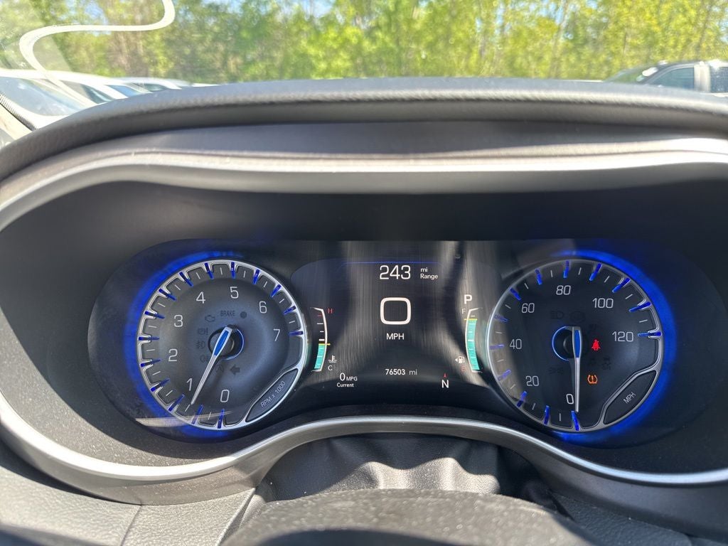 2023 Chrysler Pacifica Touring L