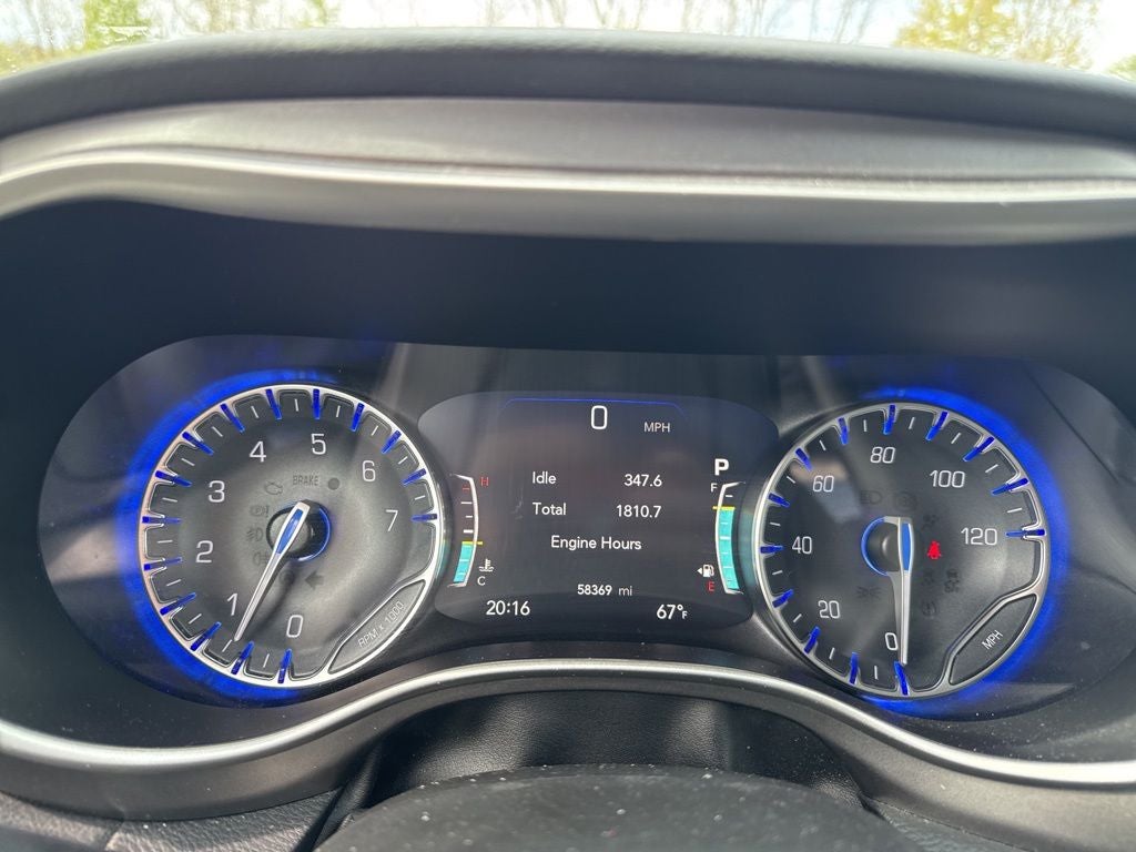 2023 Chrysler Pacifica Touring L