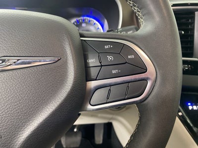 2024 Chrysler Voyager LX