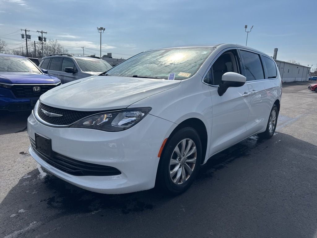 2017 Chrysler Pacifica Touring