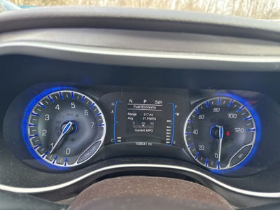 2017 Chrysler Pacifica Touring