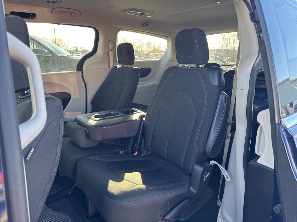 2019 Chrysler Pacifica Touring Plus