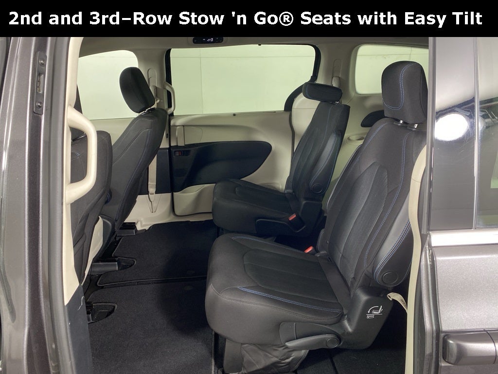 2021 Chrysler Pacifica Touring