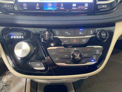 2021 Chrysler Pacifica Touring