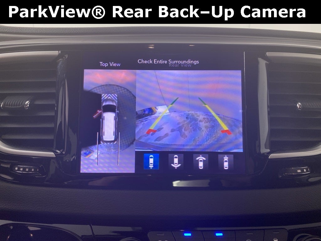 2020 Chrysler Pacifica Touring