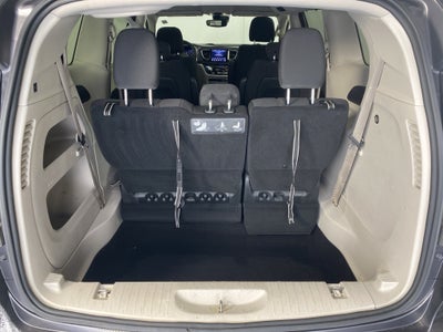 2020 Chrysler Pacifica Touring