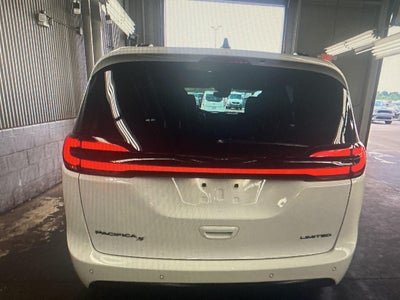 2025 Chrysler Pacifica Limited