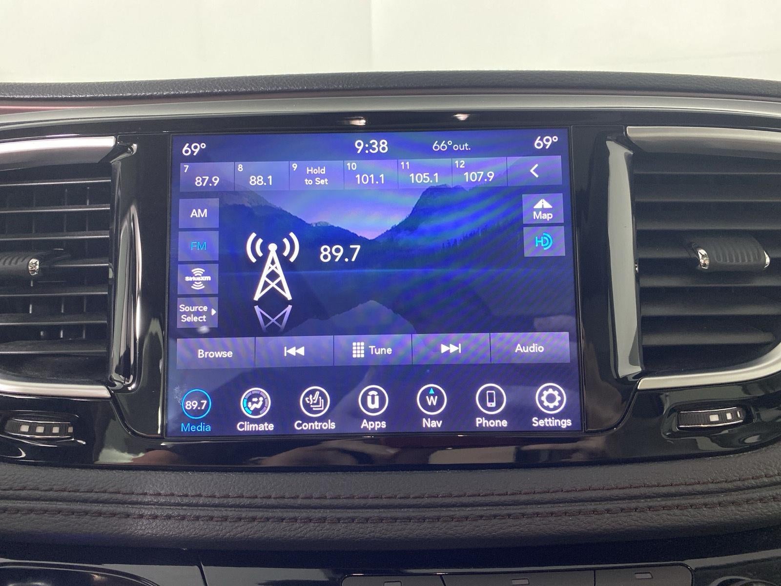 2020 Chrysler Pacifica Limited