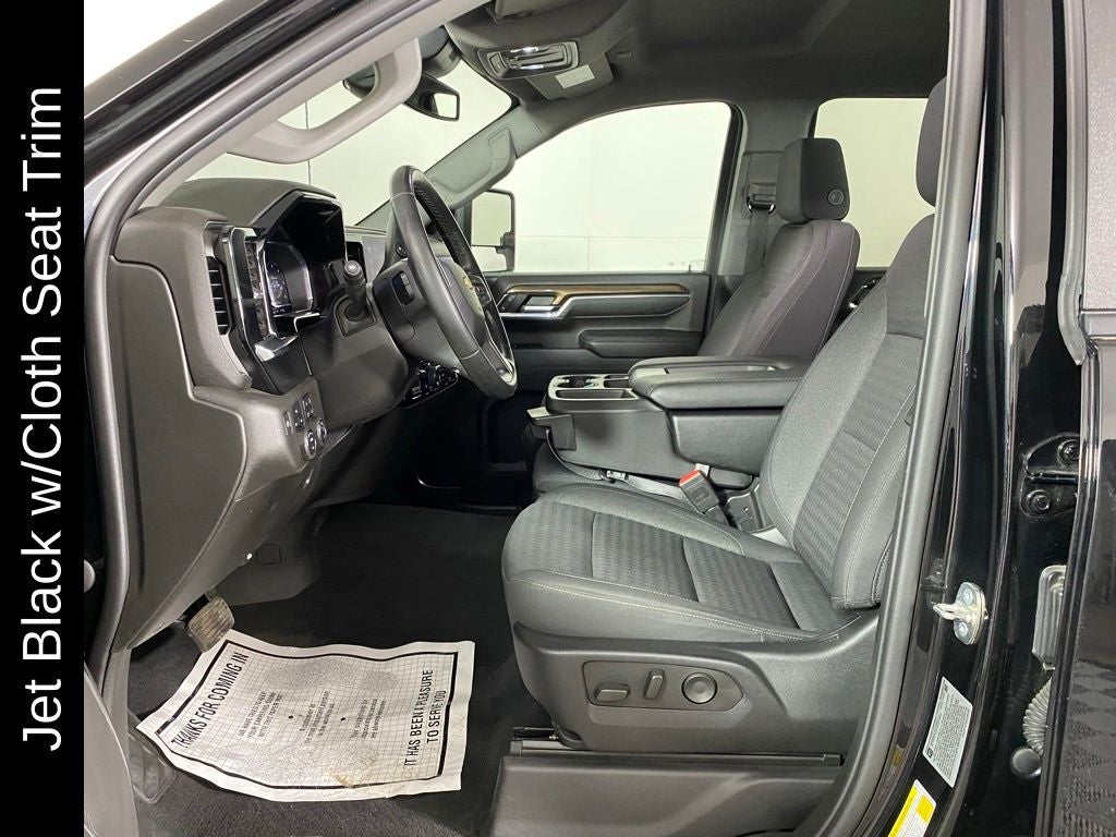 2024 Chevrolet Silverado 3500HD LT