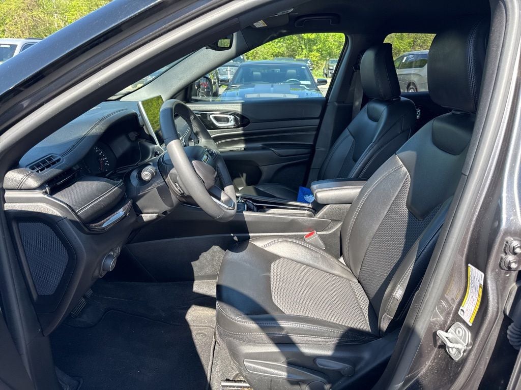 2022 Jeep Compass Altitude