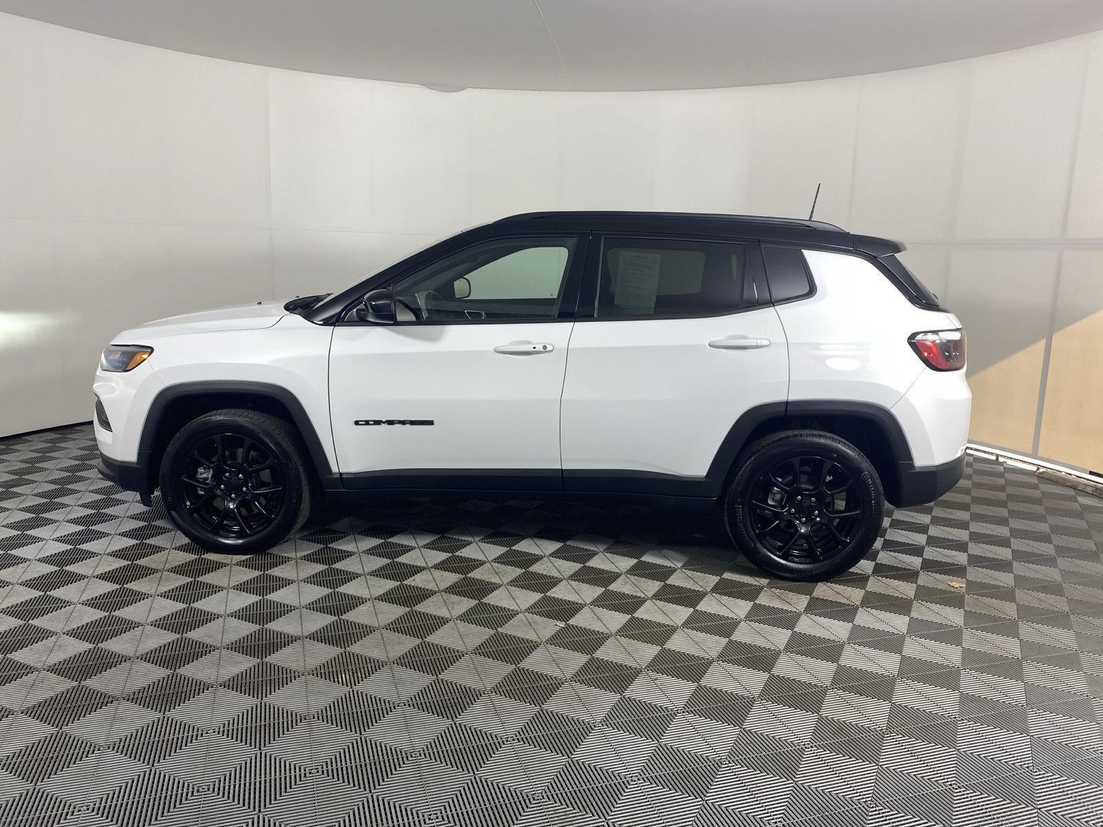 2023 Jeep Compass Altitude
