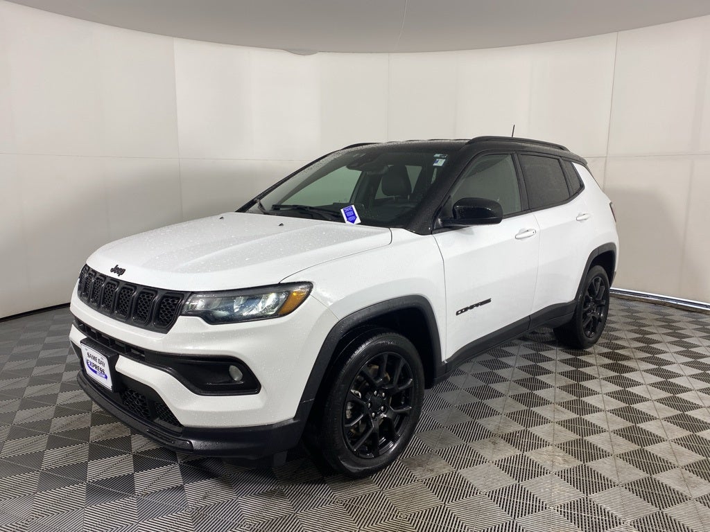 2023 Jeep Compass Altitude